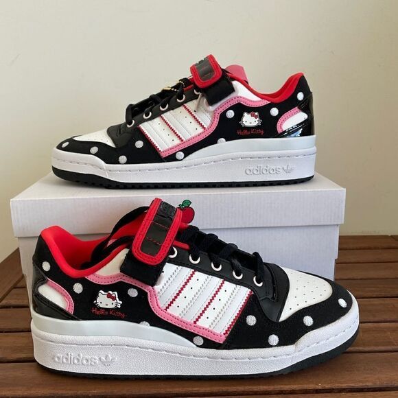 Adidas Forum Low Hello Kitty Polka Dot Women Size 8(GW7167)box slightly crushed - Picture 2 of 14
